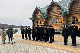 40 курсантов Морской академии МАУ стали участниками смотра строя и песни