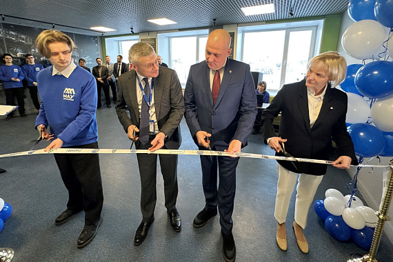 В филиале МАУ в городе Апатиты оборудованы три новых лабораторных комплекса В филиале МАУ в городе Апатиты оборудованы три новых лабораторных комплекса