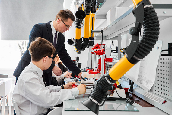 В МАУ создана система автоматического измерения массы груза в условиях Арктики В МАУ создана система автоматического измерения массы груза в условиях Арктики