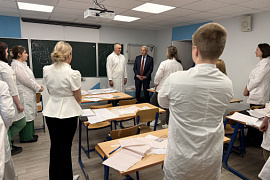 Делегация Министерства здравоохранения РФ оценила работу Медико-биологического института МАУ